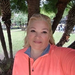 Meet your Posher, Tonya